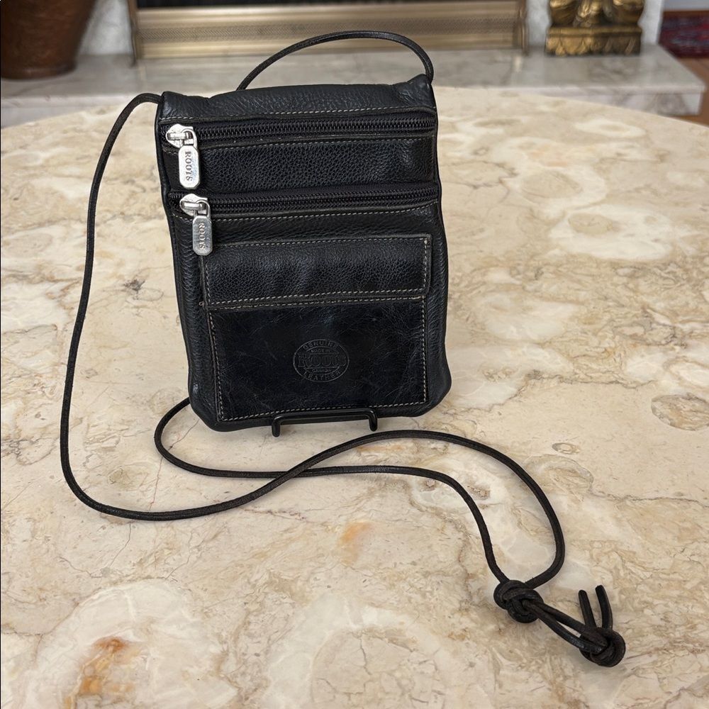 Vintage Roots Hanging Pouch Leather Crossbody Bag - Picture 2 of 13